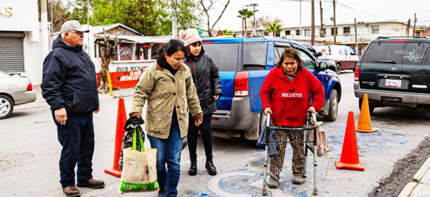 Abre Protección Civil refugio temporal en Alberca Chávez, para proteger del frío a personas en condición de calle