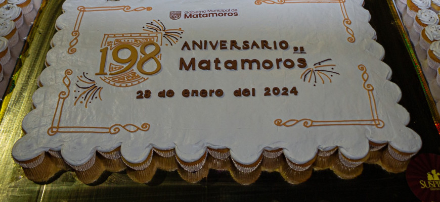Espectacular cierre de festejos del 198 Aniversario de Matamoros con gran concierto de Xavier Passos