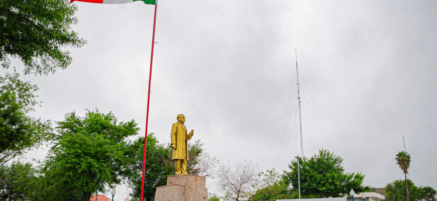 Recuerdan autoridades municipales y masónicas, vida de Don Benito Juárez, en el marco del 218 Aniversario de su Natalicio