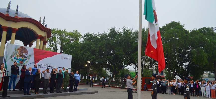 Fomentan valores cívicos entre servidores públicos del Municipio de Matamoros