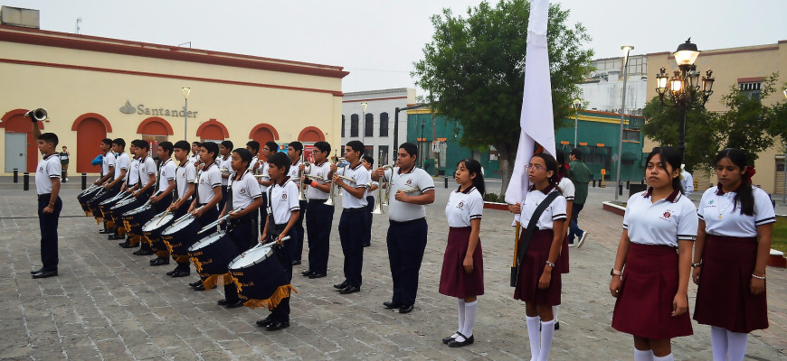 Fomentan valores cívicos entre servidores públicos del Municipio de Matamoros