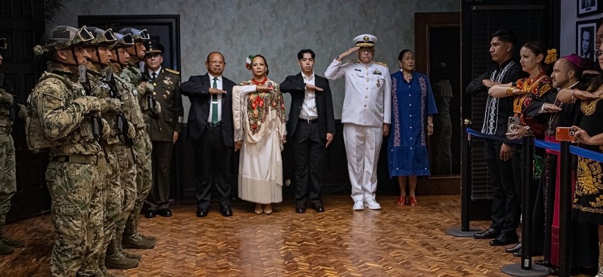 Encabeza Alcalde Dr. Rubén Sauceda, ceremonia de Grito de Independencia