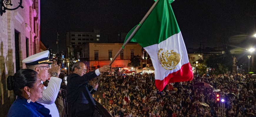 Encabeza Alcalde Dr. Rubén Sauceda, ceremonia de Grito de Independencia