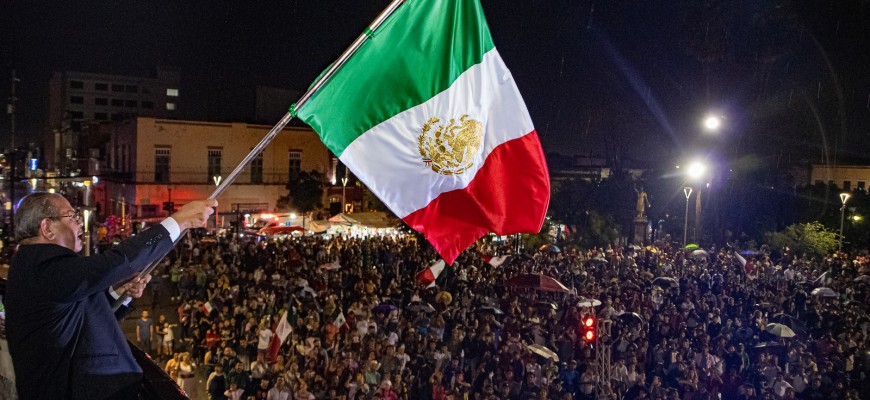 Encabeza Alcalde Dr. Rubén Sauceda, ceremonia de Grito de Independencia