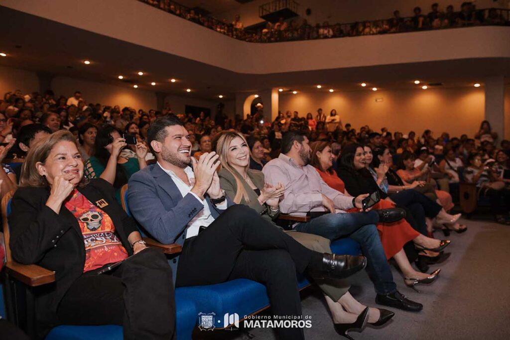 Festival de la Huesuda en el Teatro de la Reforma Matamoros