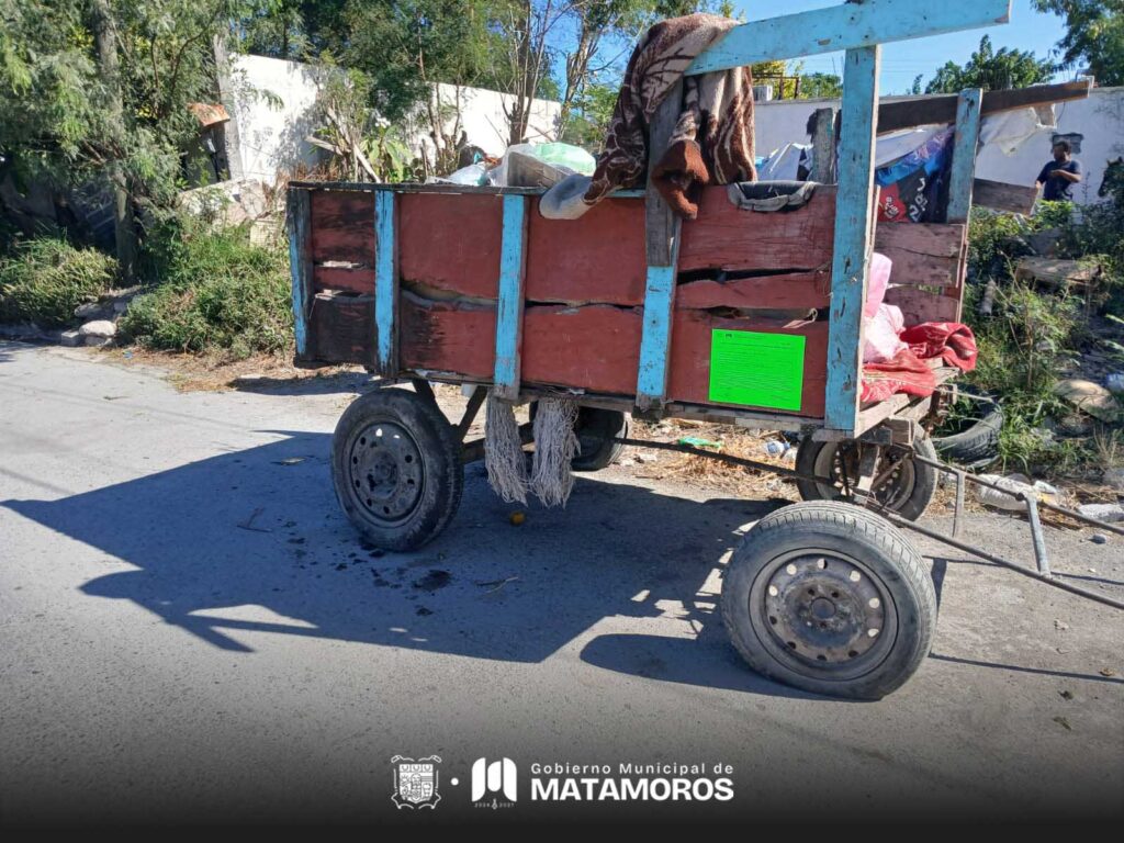 Alcalde ofrece trabajo a carretoneros en Matamoros