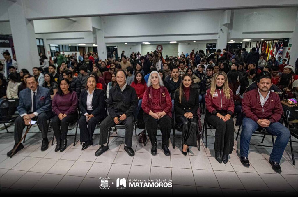 Festival Navideño en la UT