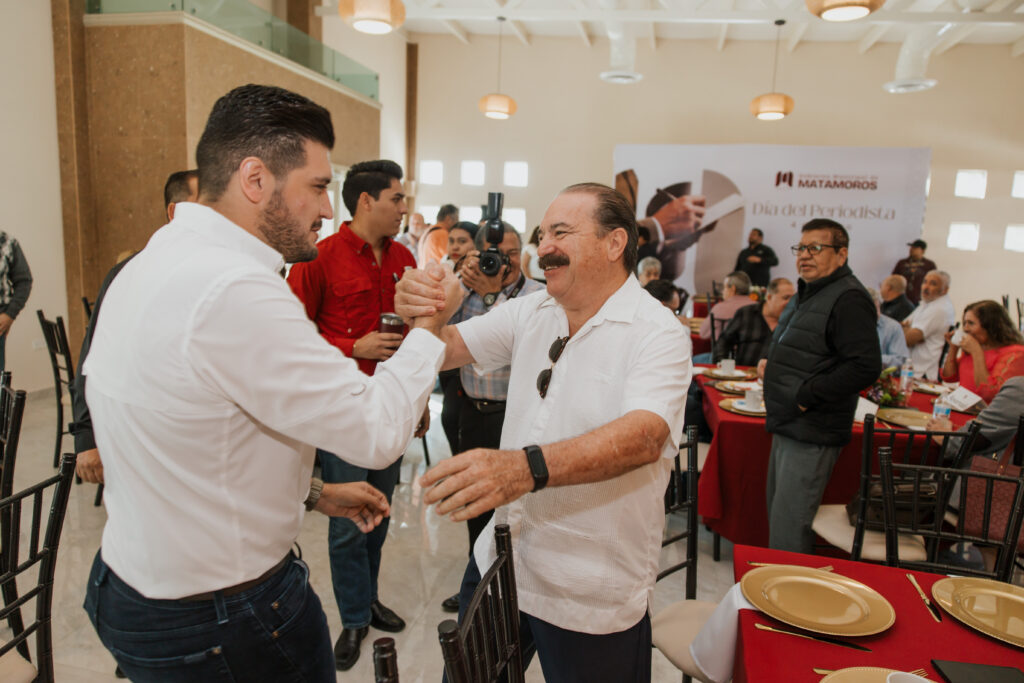 Presidente Municipal de Matamoros celebra el Día del Periodista con emotiva convivencia