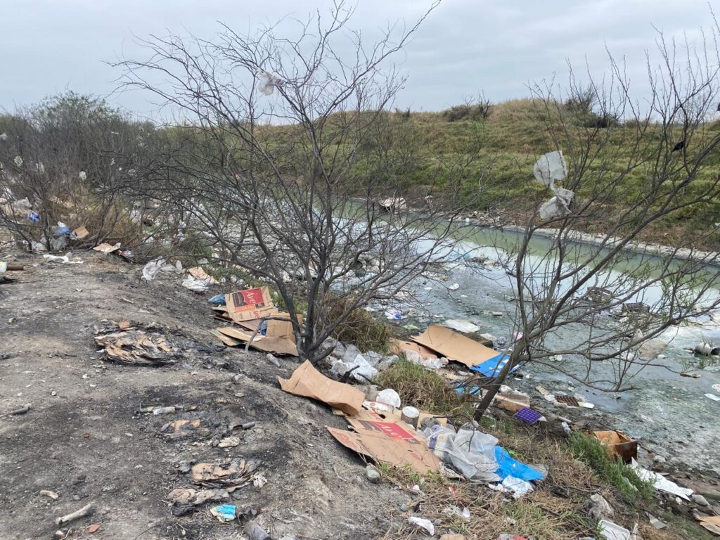 Amonesta Gobierno Municipal por Tirar Basura en el Dren Las Vacas