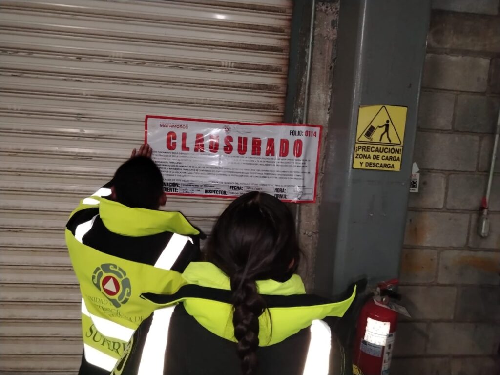 Clausura Protección Civil Soriana Laguneta por incumplir medidas de seguridad