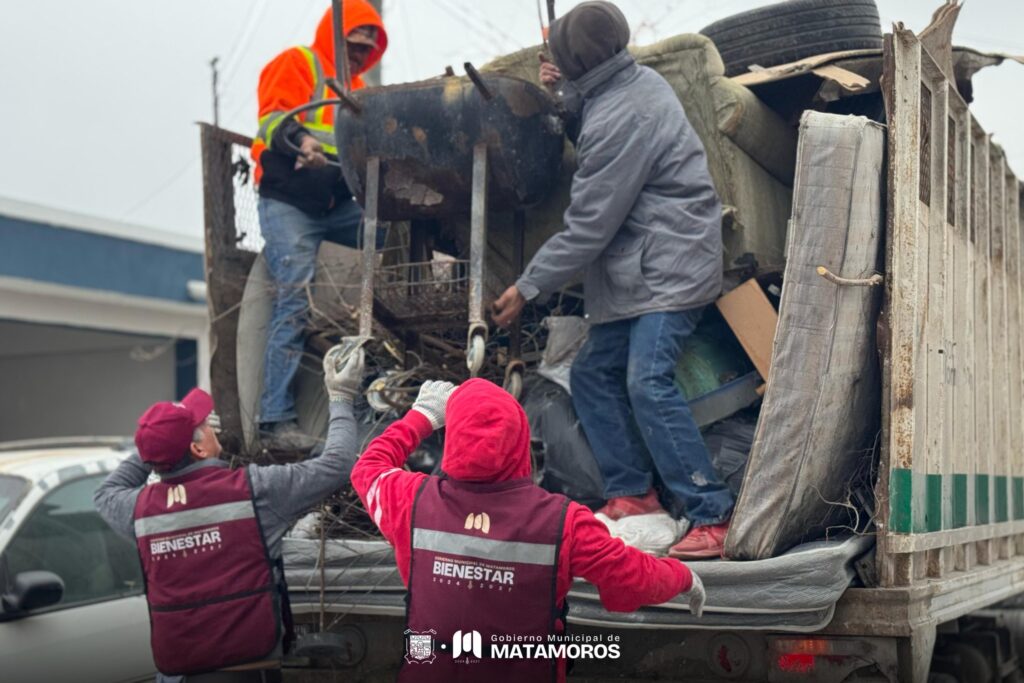Retira Gobierno de Matamoros 14 toneladas de Basura en Valle Real