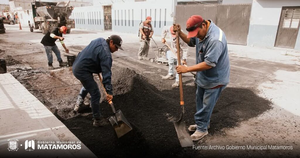 Mejora Gobierno de Matamoros calles de la Colonia México Agrario