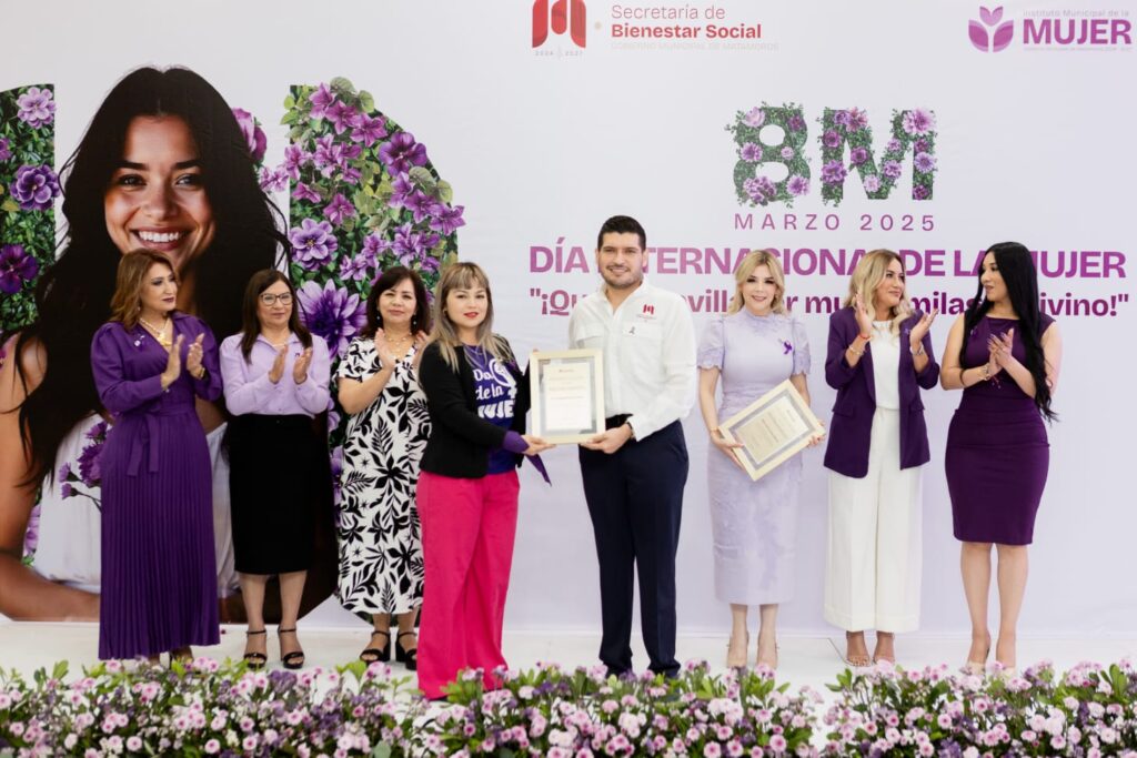 Presidente Municipal destaca el liderazgo de Claudia Sheinbaum en evento con mujeres de Matamoros