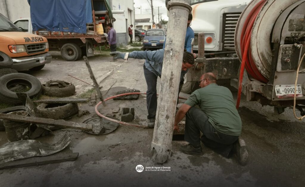 Gobierno municipal impulsa labores de mantenimiento en fraccionamiento Los Ebanos