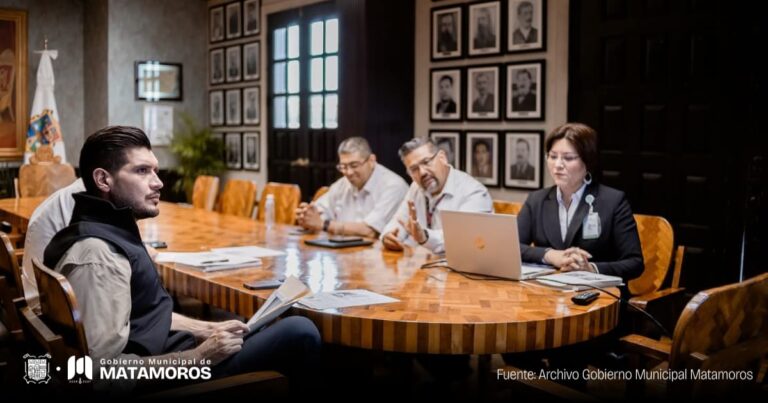 Presidente Municipal reúne con Superintendente de la CFE para proyectar inversión eléctrica a 10 años