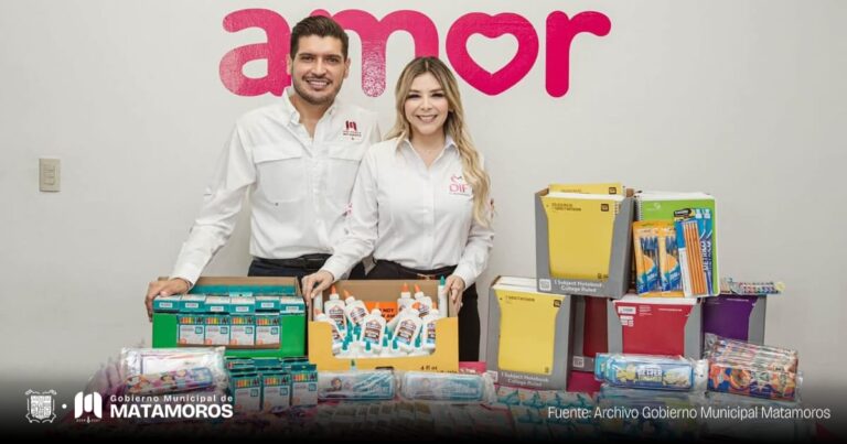 Presidente Municipal se une a la colecta de útiles escolares del DIF Matamoros