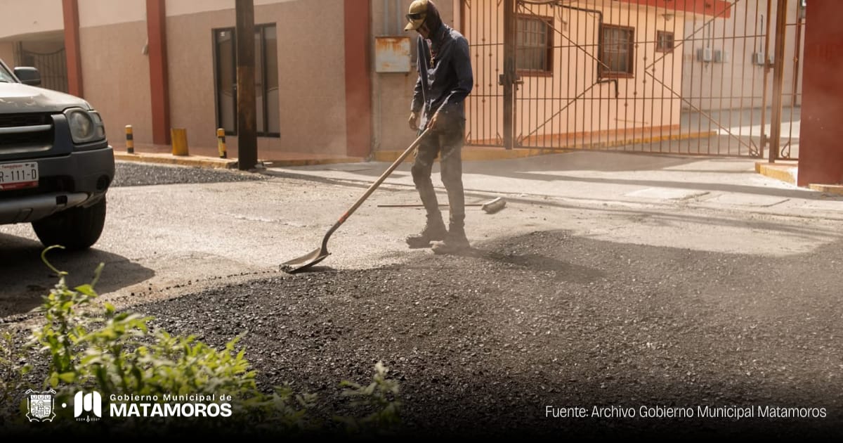 Programa de Bacheo del Gobierno de Matamoros mejora vialidades en Matamoros