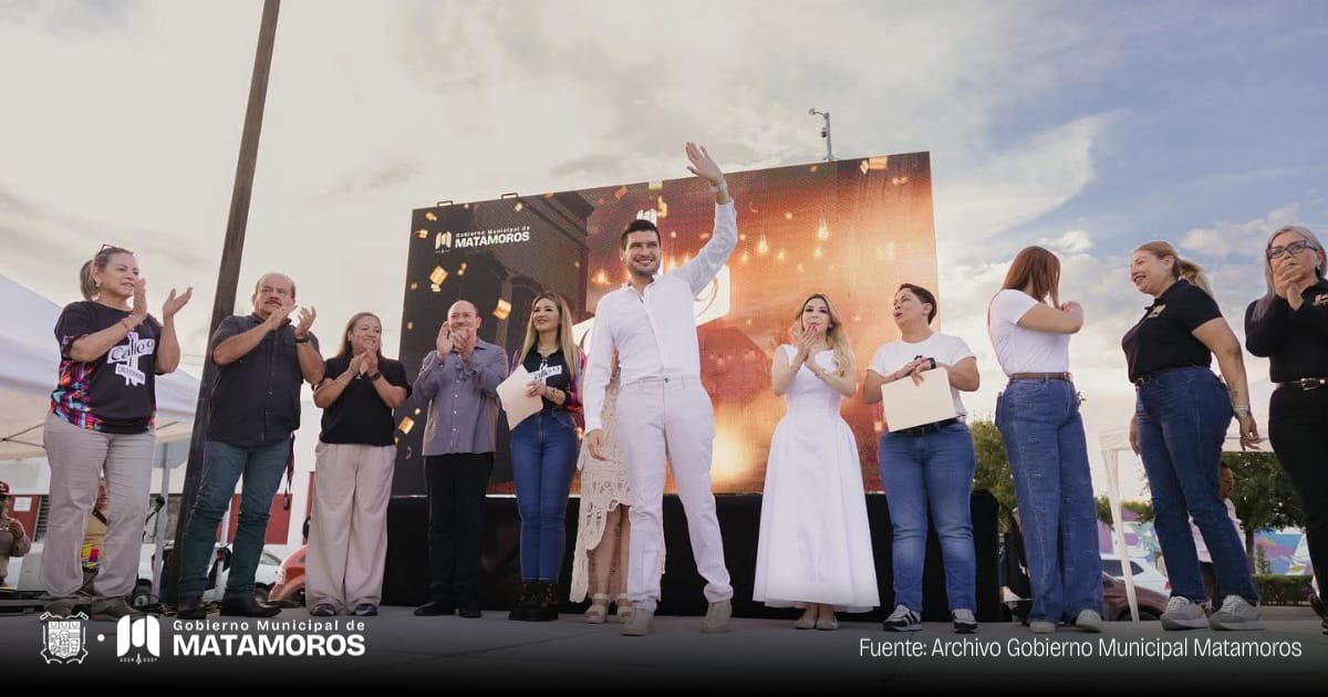 Todo un éxito la Callejoneada en la Calle 9
