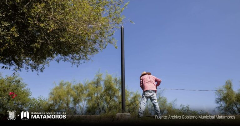 Brilla Matamoros con nuevas luminarias en el Bordo del Río Bravo