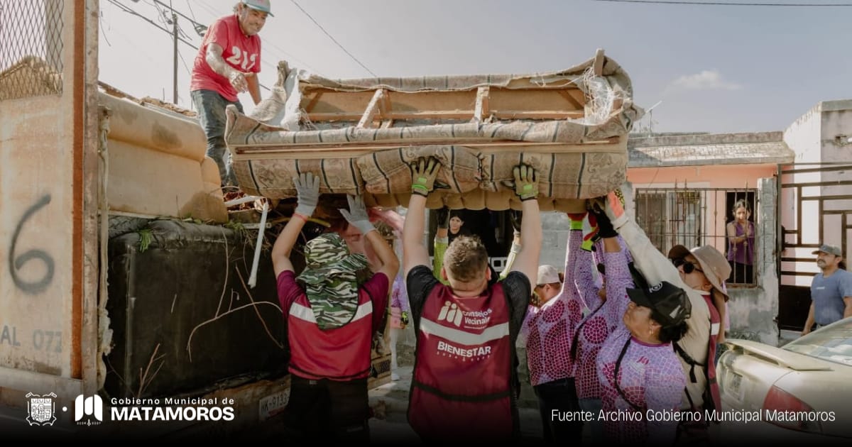 Gobierno Municipal realiza jornada de descacharrización en los fraccionamientos Hacienda del Puente y Santa Anita