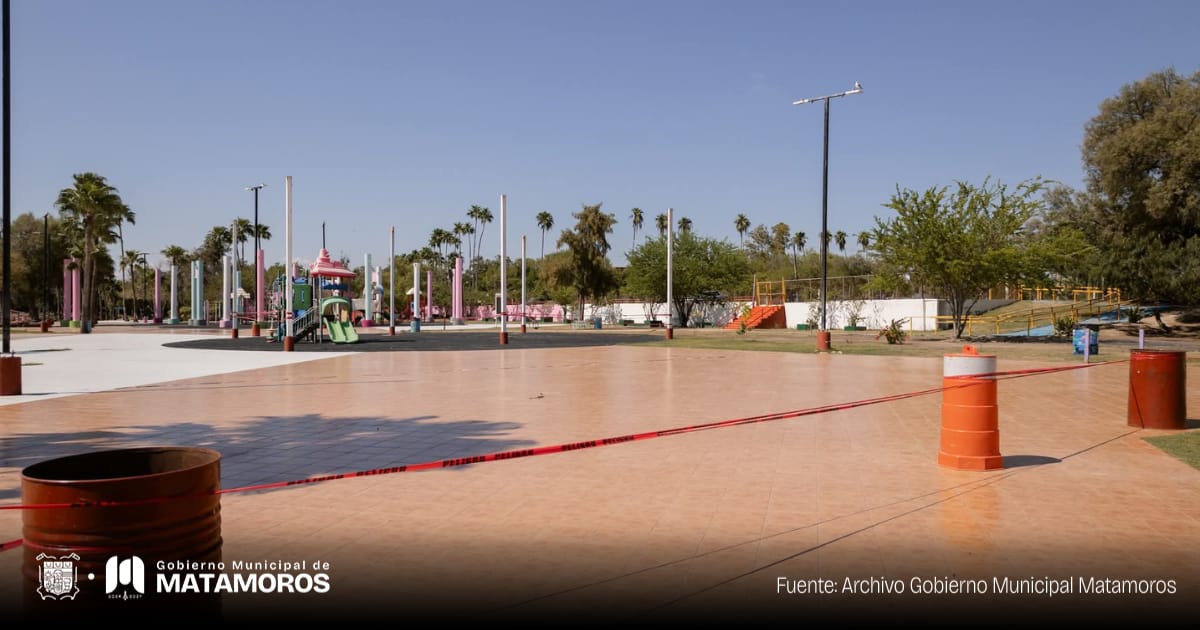 Supervisan avances en la rehabilitación del Parque Niños Héroes (El Laguito)
