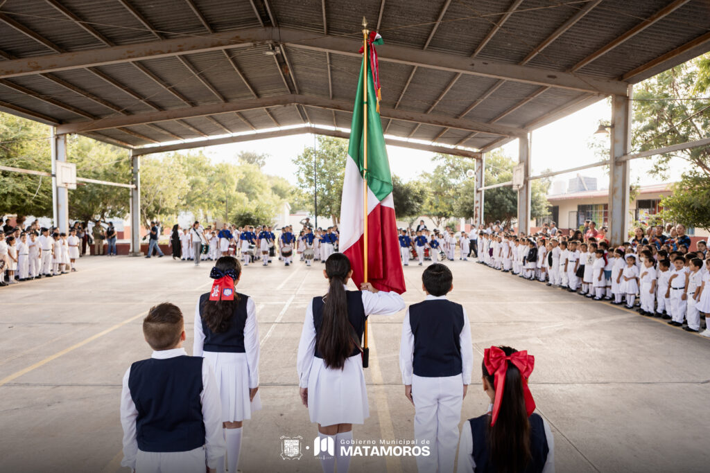 Entrega el alcalde Beto Granados nueva barda perimetral en la primaria Ernesto Gutiérrez González