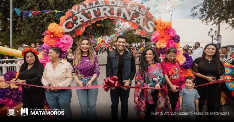 Presidente Municipal inaugura el Valle de las Catrinas en Matamoros
