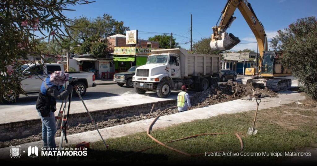 Inicia Beto Granados obra estratégica en Avenida División del Norte