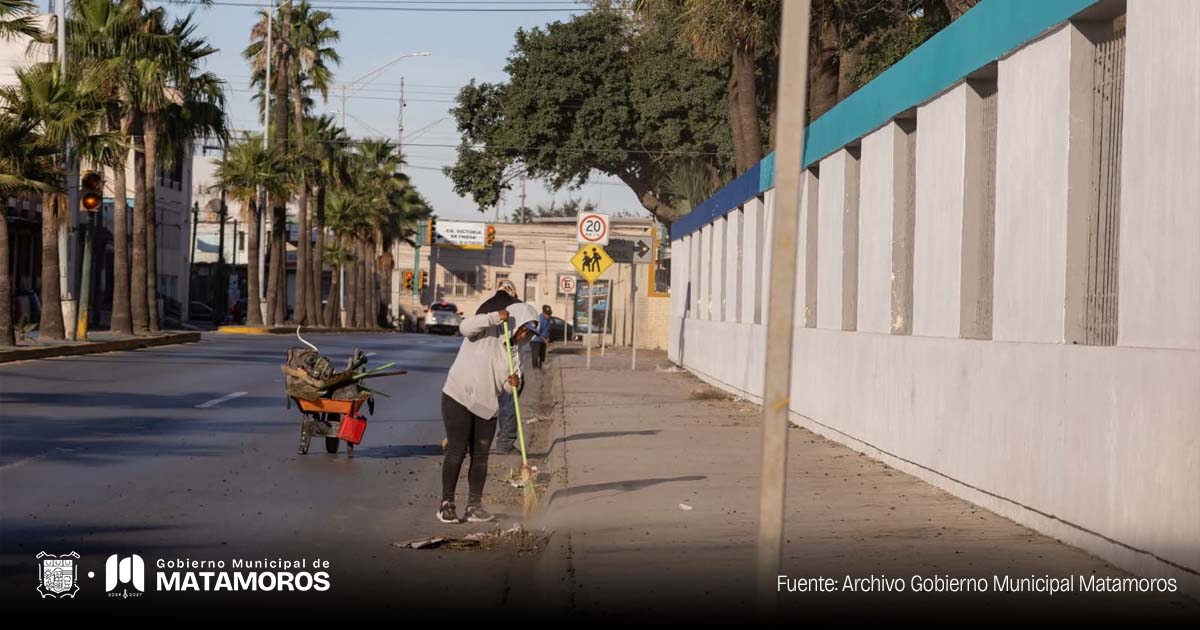 Gobierno de Beto Granados trabaja en colonias y avenidas principales de la ciudad