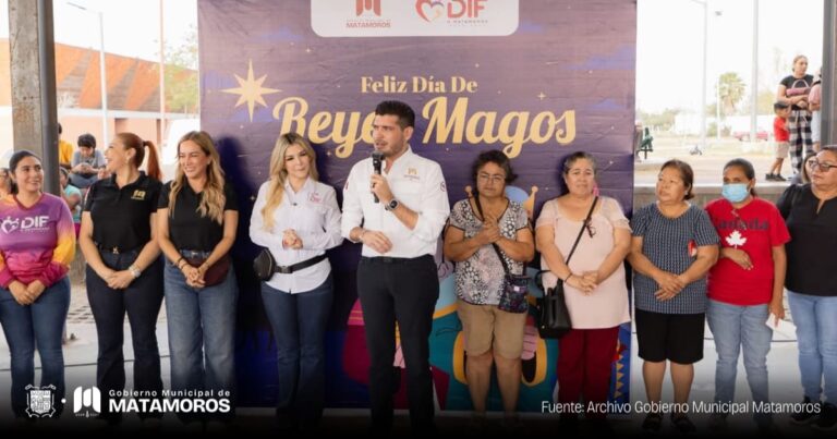 Gobierno de Matamoros regala sonrisas y esperanza con entrega de juguetes y Rosca de Reyes en Ampliación Solidaridad