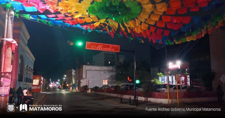 Banderines no obstruyen semáforos y Gobierno de Beto Granados garantiza seguridad vial en la Plaza Principa
