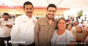 Celebra Beto Granados con las madres de la zona rural de Matamoros