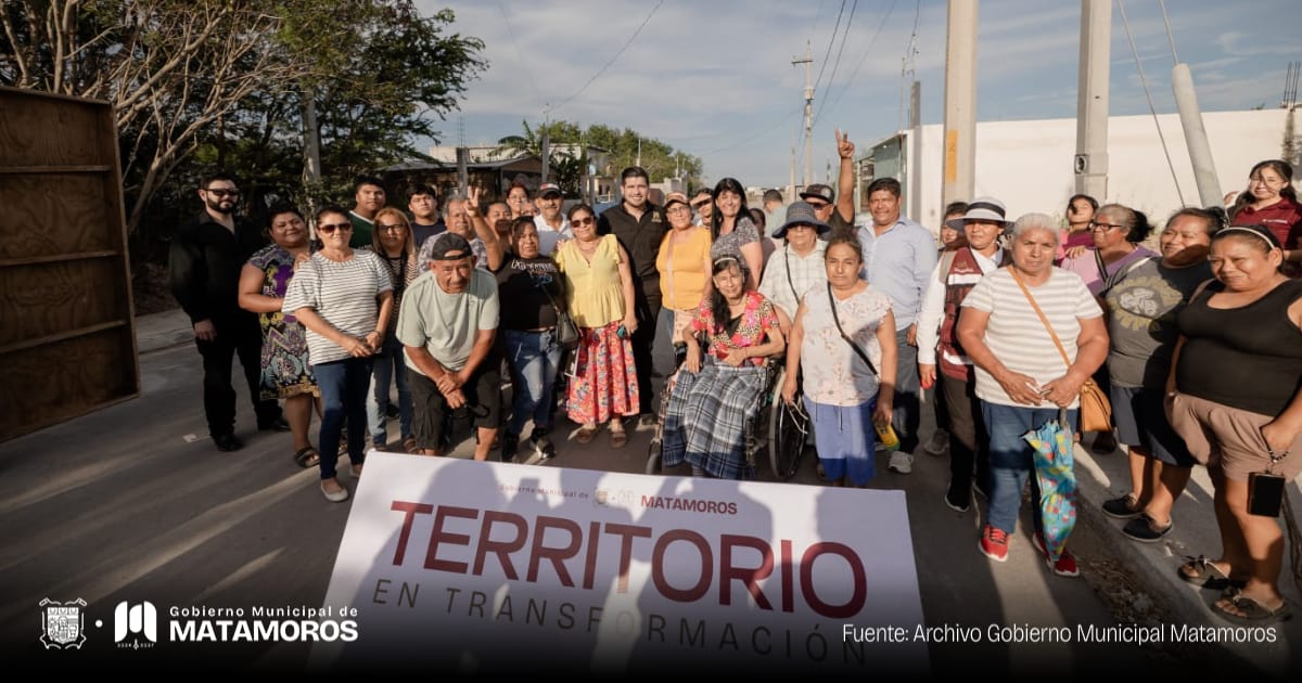 Presidente Municipal inaugura pavimentación de dos vialidades por casi 4 mdp en la colonia Granjas de la Reforma