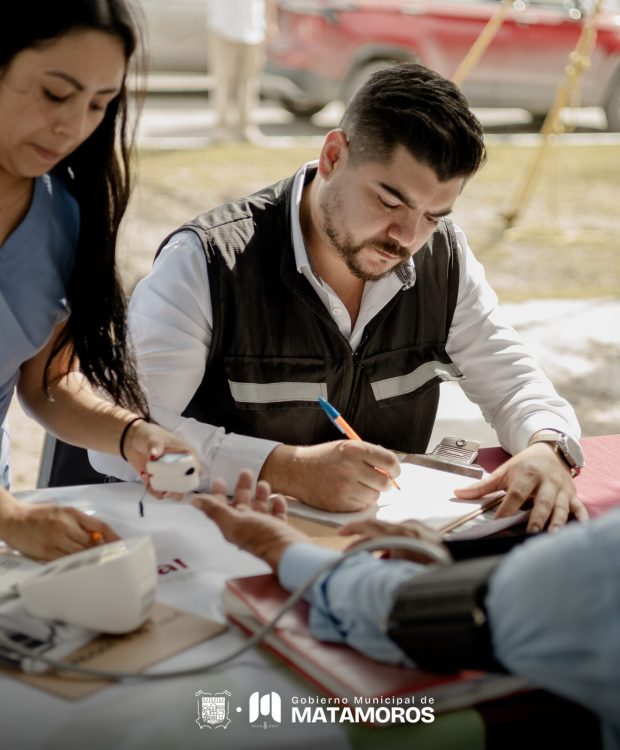 Rehabilitación de la Plaza Principal y mejoramiento de accesos anuncia alcalde Alberto Granados en "Martes en tu Colonia" desde Estación Ramírez